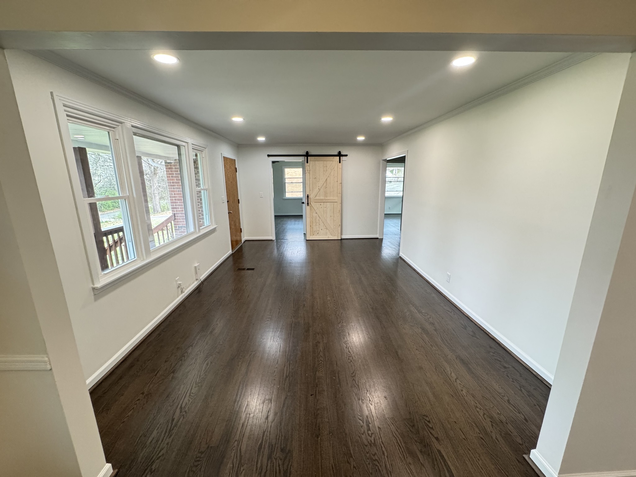 6443 Charlotte Rd Circle Nashville, TN 37209 - Photo 8 of 18