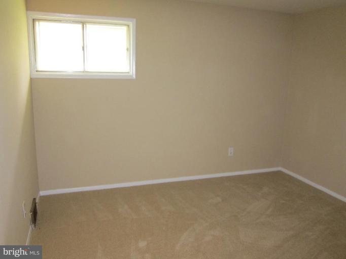 6205 Julian Street Springfield, VA 22150 - Photo 5 of 8 Bedroom #2