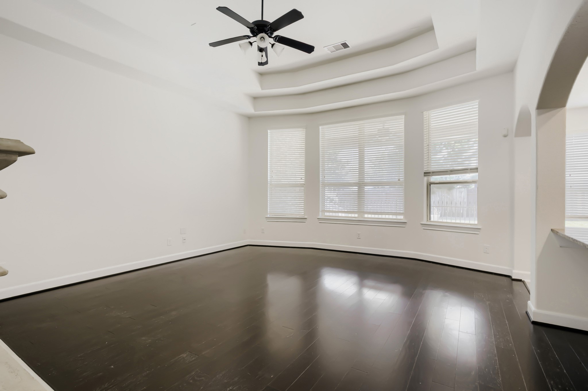 19911 Valkyrie Drive Spring, TX 77379 - Photo 10 of 31 Gallery Image 10