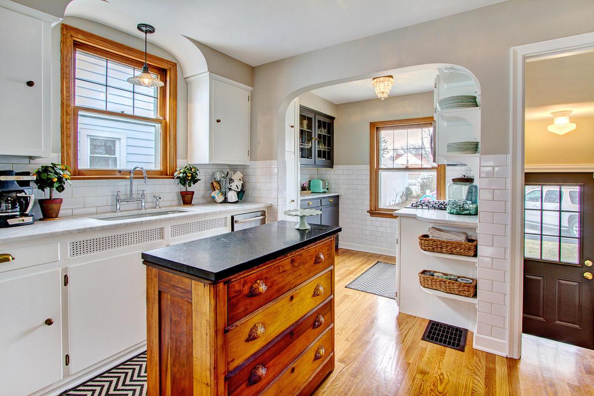 801 South Remington Road Columbus, OH 43209 - Photo 8 of 34