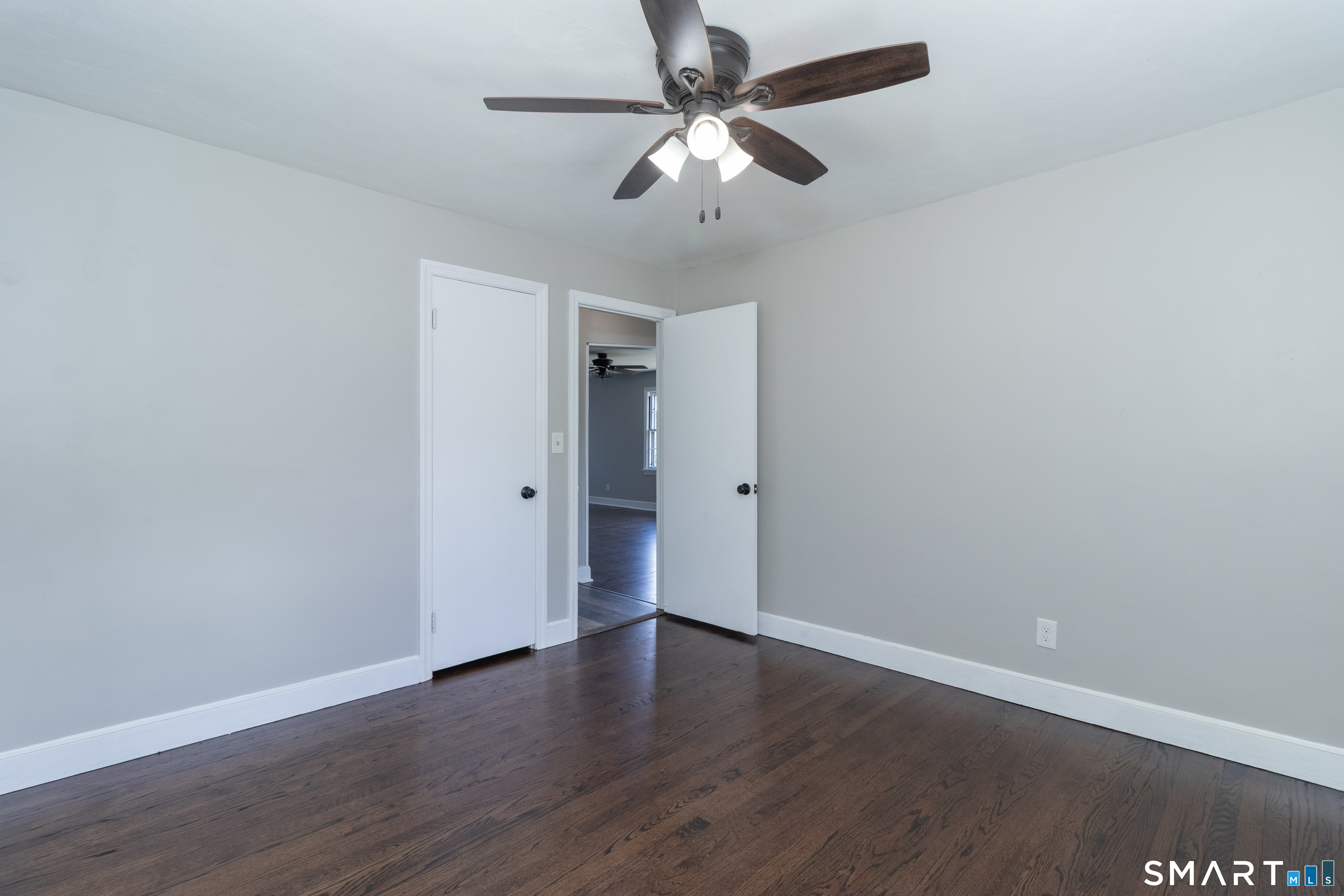 69 Spring Garden Avenue Waterbury, CT 06708 - Photo 11 of 33