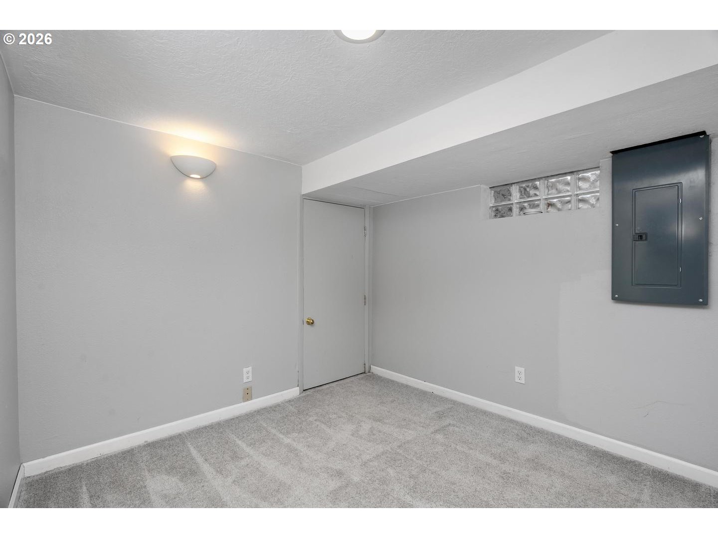3825 Northeast 63rd Avenue Portland, OR 97213 - Photo 33 of 43 a view of an empty room