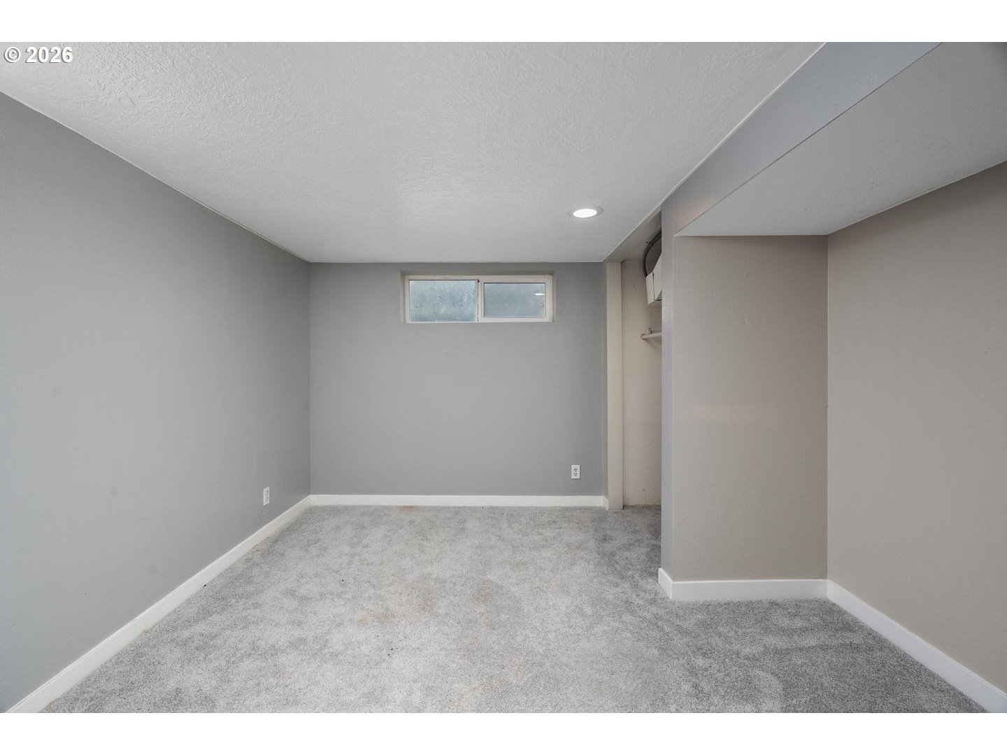 3825 Northeast 63rd Avenue Portland, OR 97213 - Photo 34 of 43 a view of an empty room
