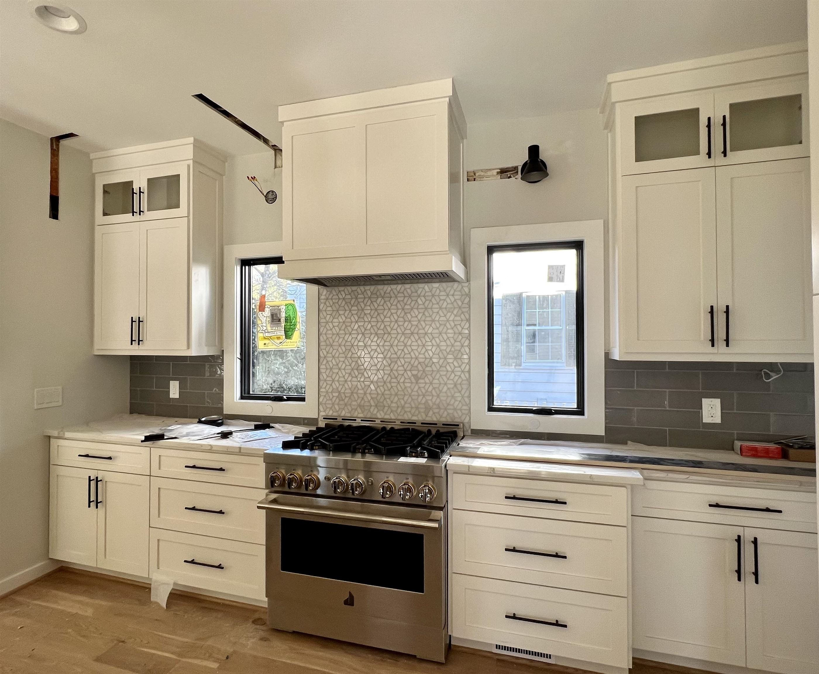 203 Woodburn Road Raleigh, NC 27605 - Photo 3 of 7 Photo 3