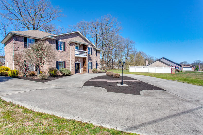 6501 West Emory Road Knoxville, TN 37931 - Photo 3 of 38 005190322-4-6501WEmoryRdKnoxvilleTN-SMAL