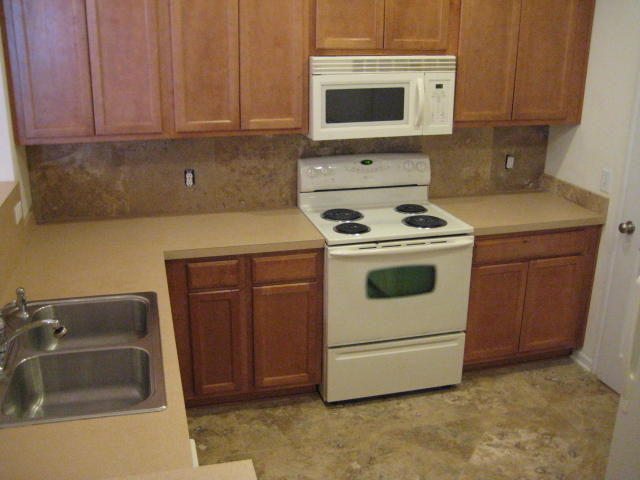 1517 Royal Colony Road Johns Island, SC 29455 - Photo 6 of 14 1517 kitchen.jpg