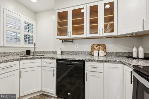 $507,000 | 2807 South Woodrow Street, Unit 1, Arlington, VA 22206