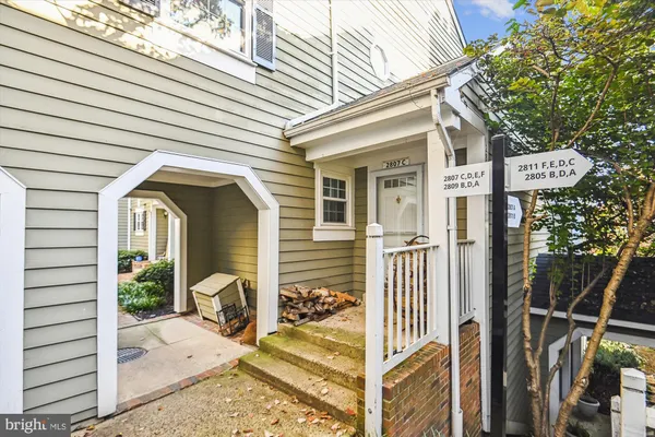 $507,000 | 2807 South Woodrow Street, Unit 1, Arlington, VA 22206
