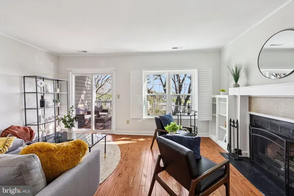 $507,000 | 2807 South Woodrow Street, Unit 1, Arlington, VA 22206