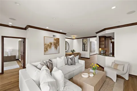 $2,800,000 | 3611 Daffodil Avenue, Unit 38, Corona del Mar, CA 92625