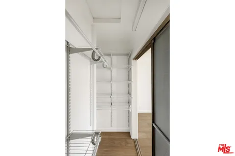 $6,950 | 12153 Maxwellton Road, Studio City, CA 91604