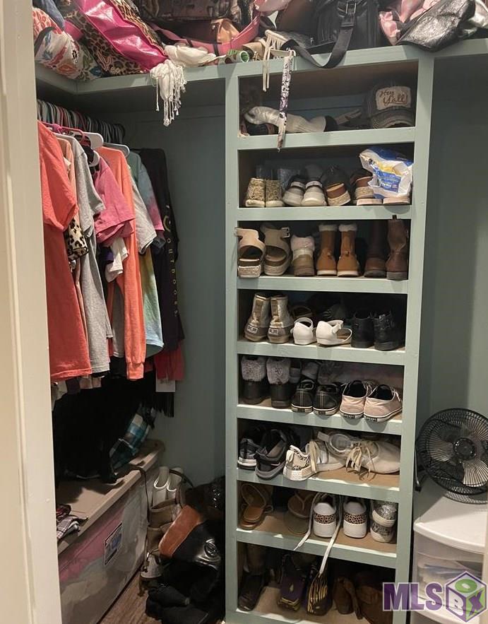19398 Perrilloux Road Livingston, LA 70754 - Photo 28 of 39 Closet Built Ins