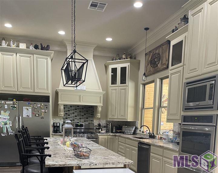 19398 Perrilloux Road Livingston, LA 70754 - Photo 8 of 39 Kitchen