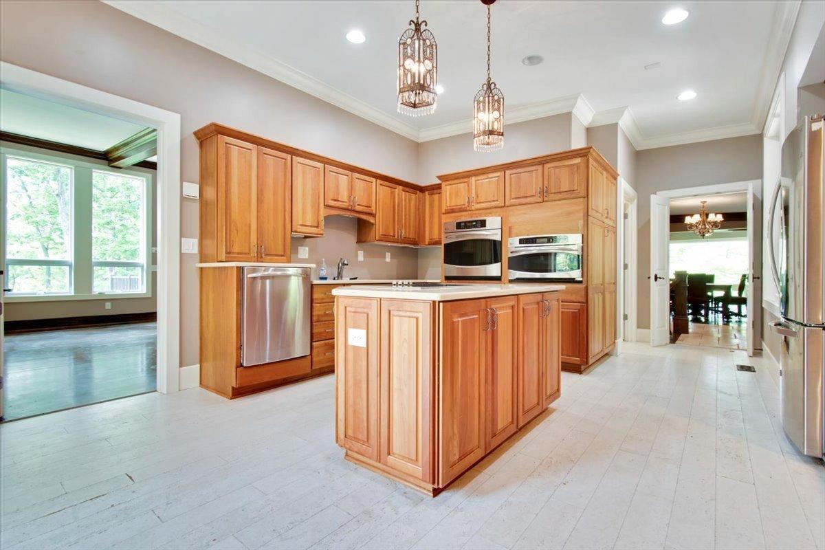 717 Nordyke Road Cincinnati, OH 45255 - Photo 14 of 35 Gallery Image 14
