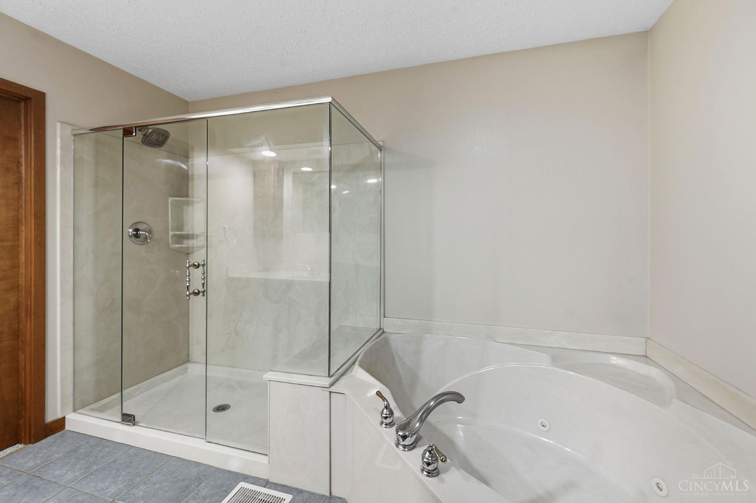 5525 Princeton Road Hamilton, OH 45011 - Photo 22 of 55 Gallery Image 22