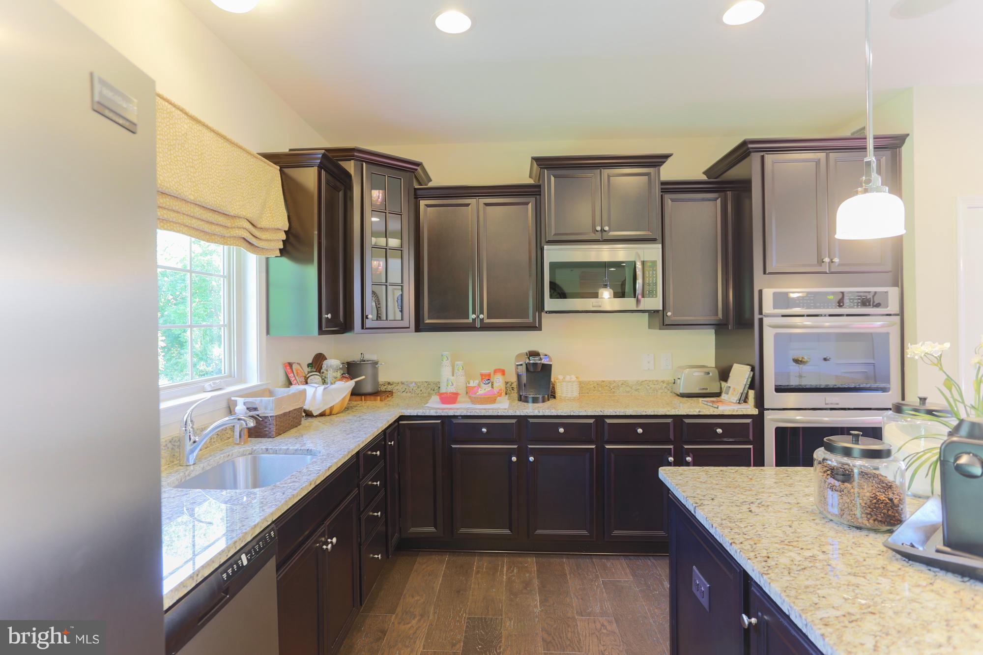 8111 Ridgely Loop Severn, MD 21144 - Photo 14 of 30 Kitchen