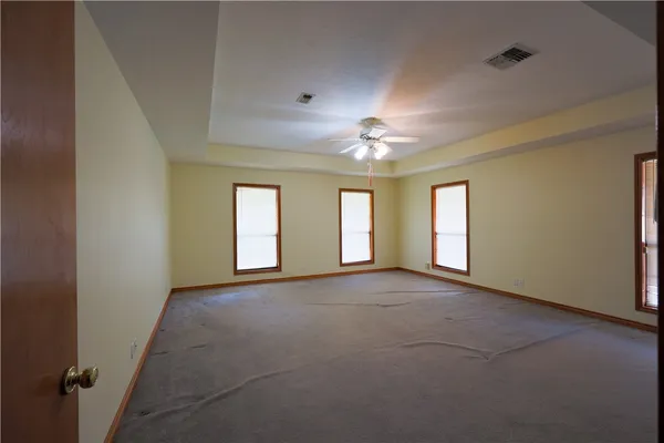 $1,250,000 | 16403-16515 Macey Road, Hearne, TX 77859