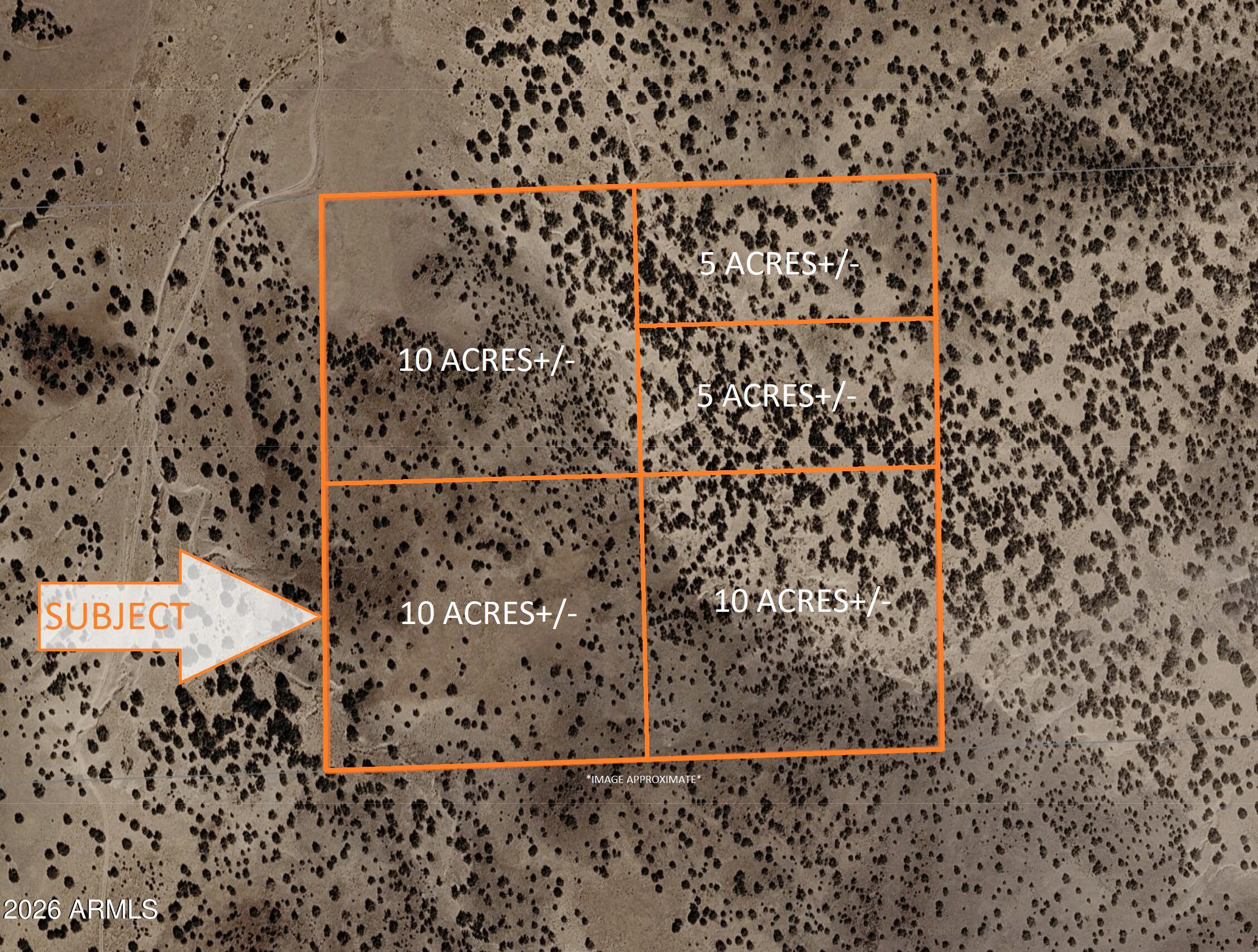 2121 County Road Concho, AZ 85924 - Photo 3 of 9