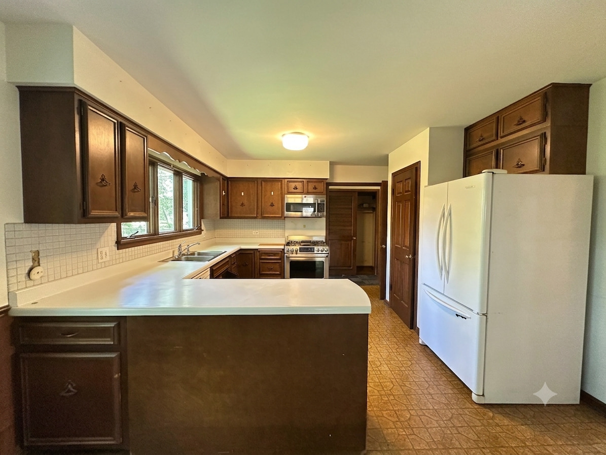 1009 Anne Road Naperville, IL 60540 - Photo 10 of 28