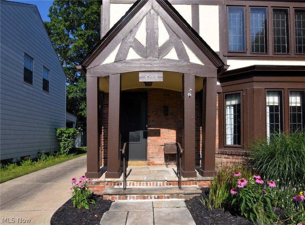 3568 Latimore Road Shaker Heights, OH 44122 - Photo 2 of 50 Gallery Image 2