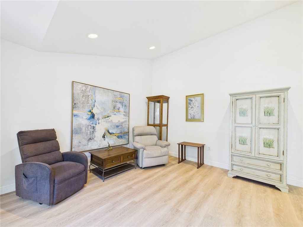 56 Wanda Street Narragansett, RI 02882 - Photo 11 of 25