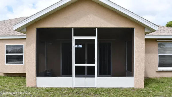 $1,800 | 995 Black Coral Avenue Northwest, Palm Bay, FL 32907
