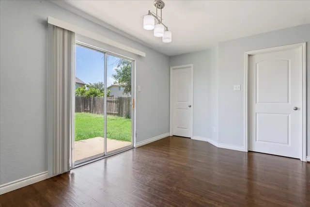 $2,100 | 1450 Newbury Street, Georgetown, TX 78626