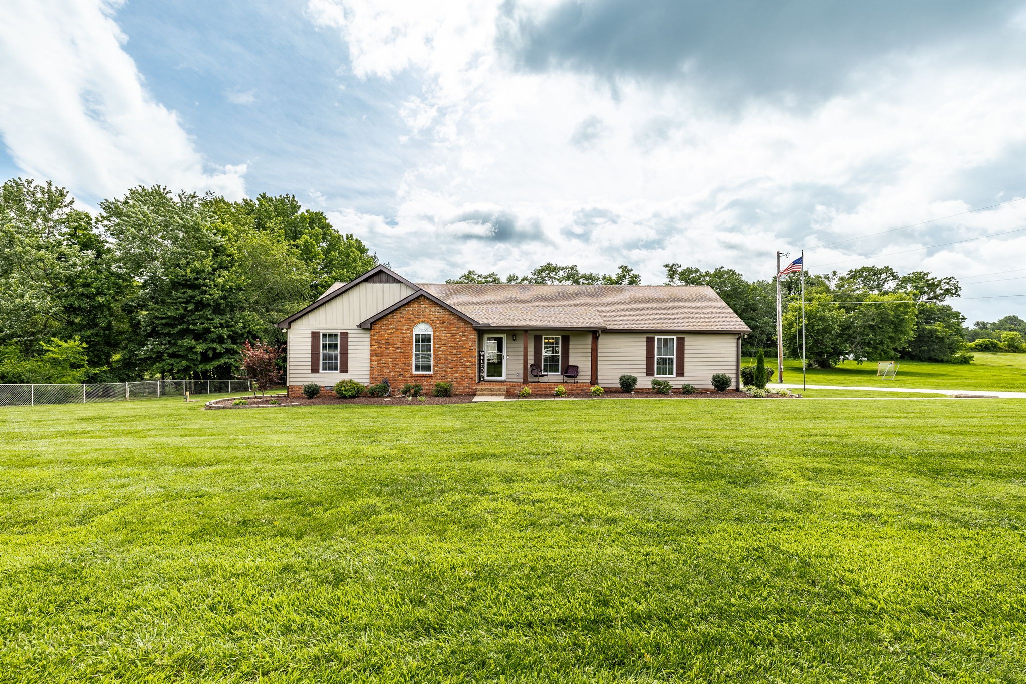 2205 Howell Road Greenbrier, TN 37073 - Photo 2 of 95
