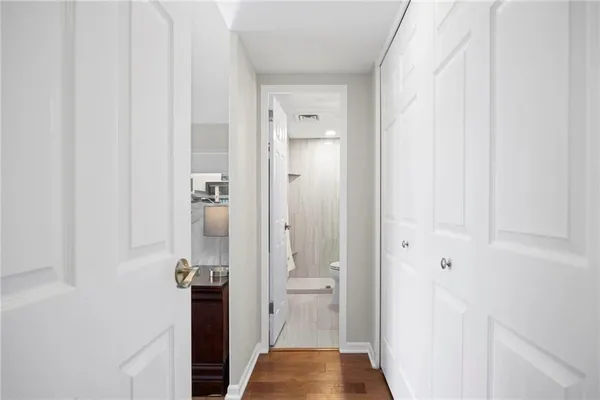 $374,500 | 4545 Wornall Road, Unit 102, Kansas City, MO 64111