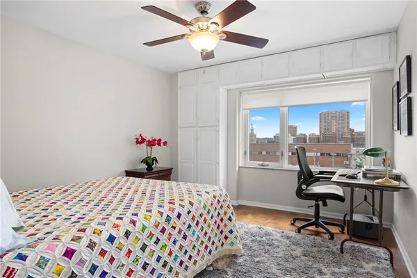 $374,500 | 4545 Wornall Road, Unit 102, Kansas City, MO 64111