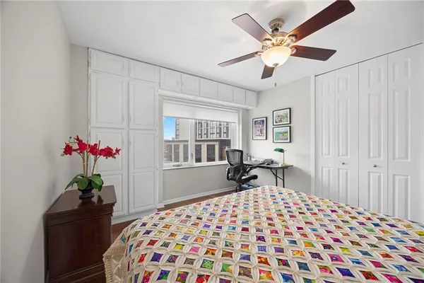 $374,500 | 4545 Wornall Road, Unit 102, Kansas City, MO 64111