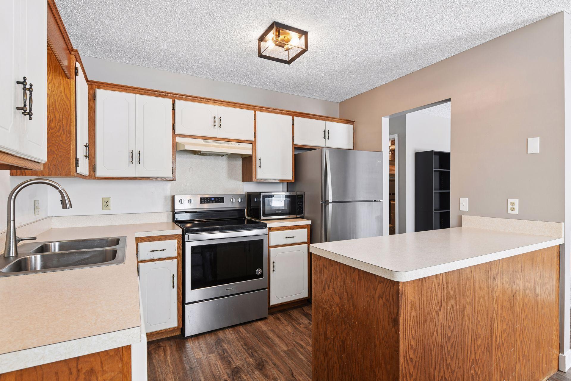 5232 148th Street West Apple Valley, MN 55124 - Photo 11 of 23