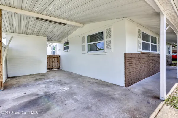 $1,900 | 2814 Lorna Drive, Melbourne, FL 32935