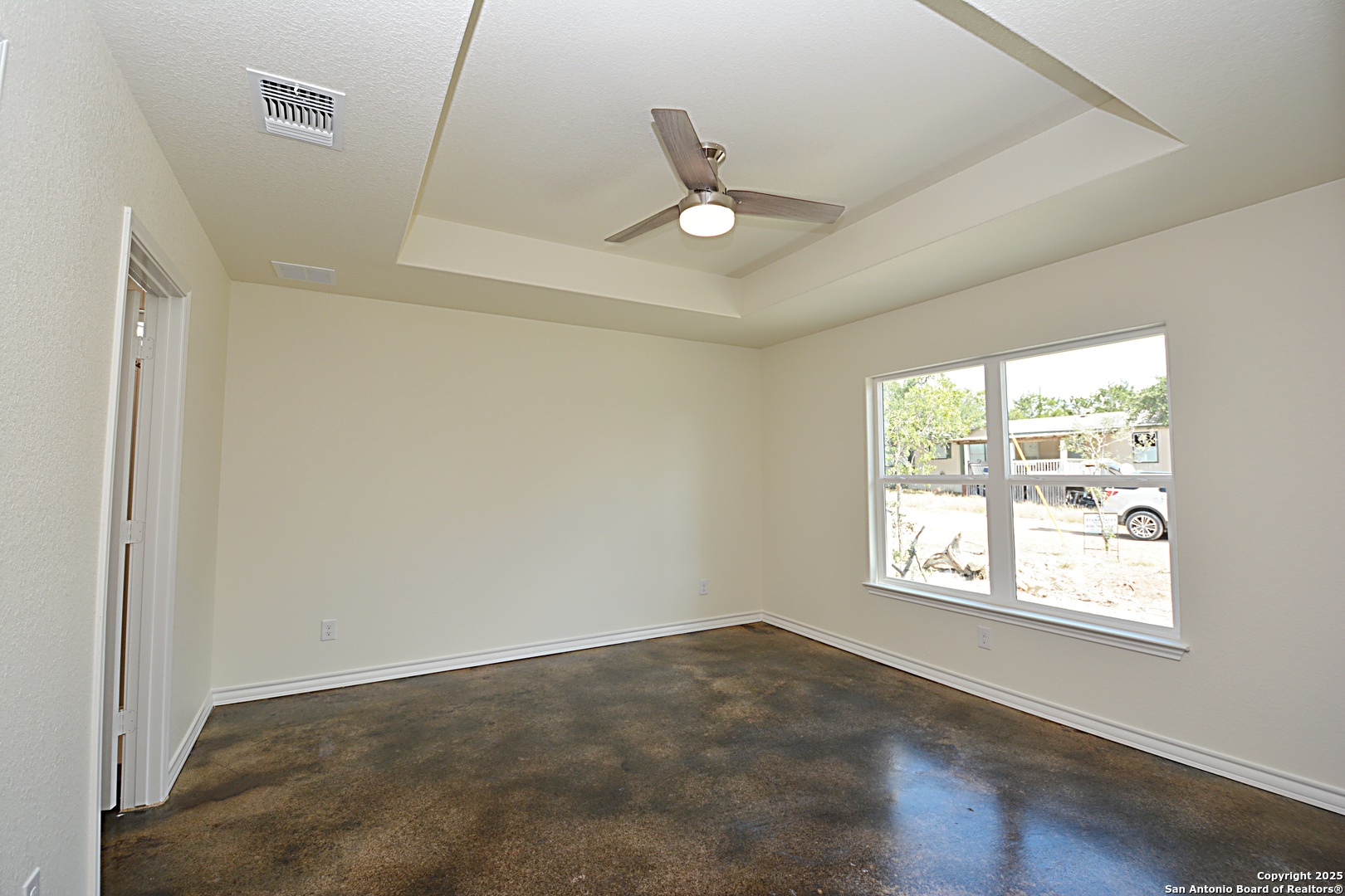 1452 Laguna Spring Branch, TX 78070 - Photo 5 of 10