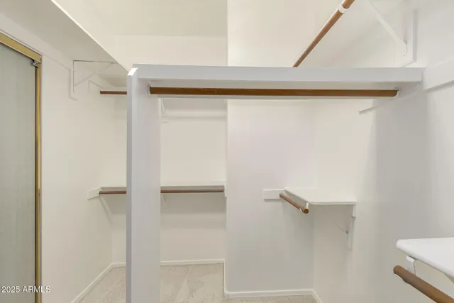 $989,000 | 2090 East Finley Street, Gilbert, AZ 85296