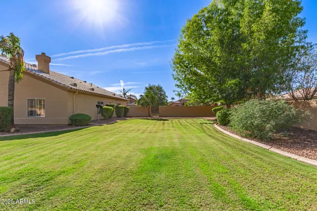$989,000 | 2090 East Finley Street, Gilbert, AZ 85296