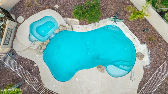 $989,000 | 2090 East Finley Street, Gilbert, AZ 85296