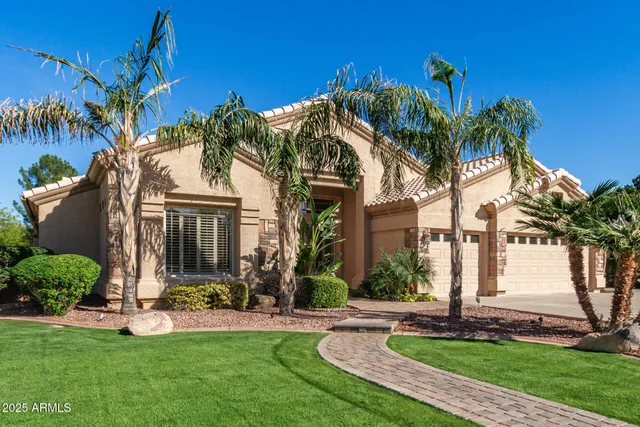 $989,000 | 2090 East Finley Street, Gilbert, AZ 85296