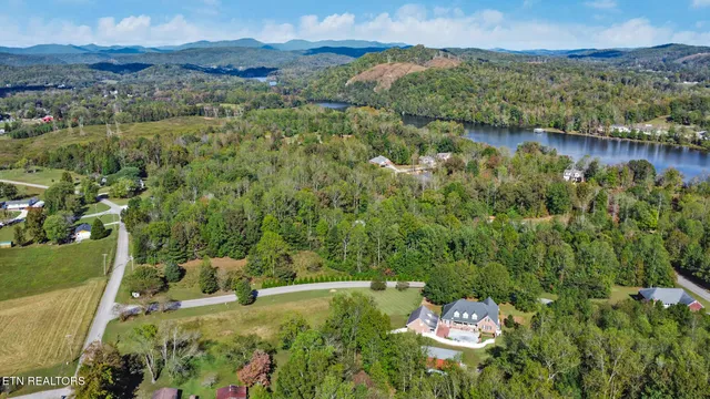 $31,900 | Lot 33 Indigo Bunting Drive, Harriman, TN 37748