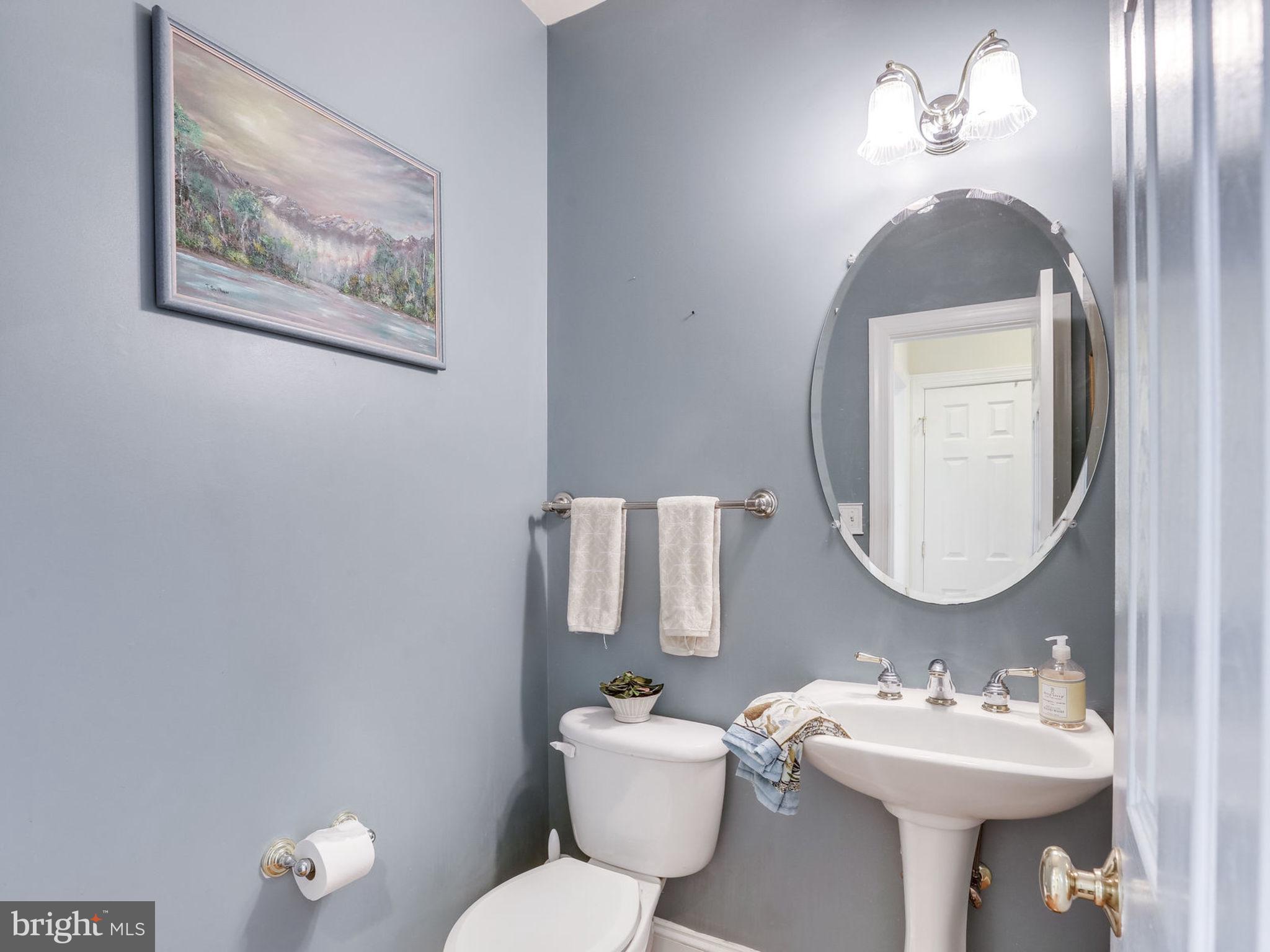 103 West George Mason Road Falls Church, VA 22046 - Photo 14 of 33 Bath