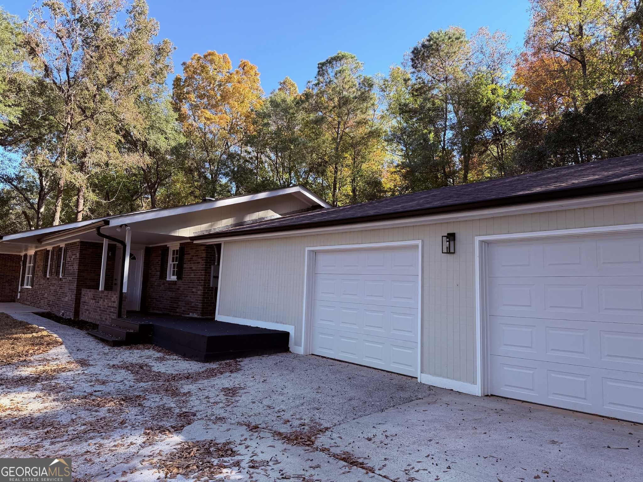 126 Waterfront Way Warner Robins, GA 31093 - Photo 3 of 60