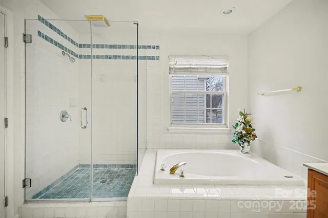 $623,900 | 117 Biscayne Court, Unit 134, Mooresville, NC 28117