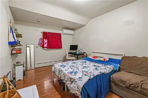 $850,000 | 437 South Aiken Avenue, Pittsburgh, PA 15232