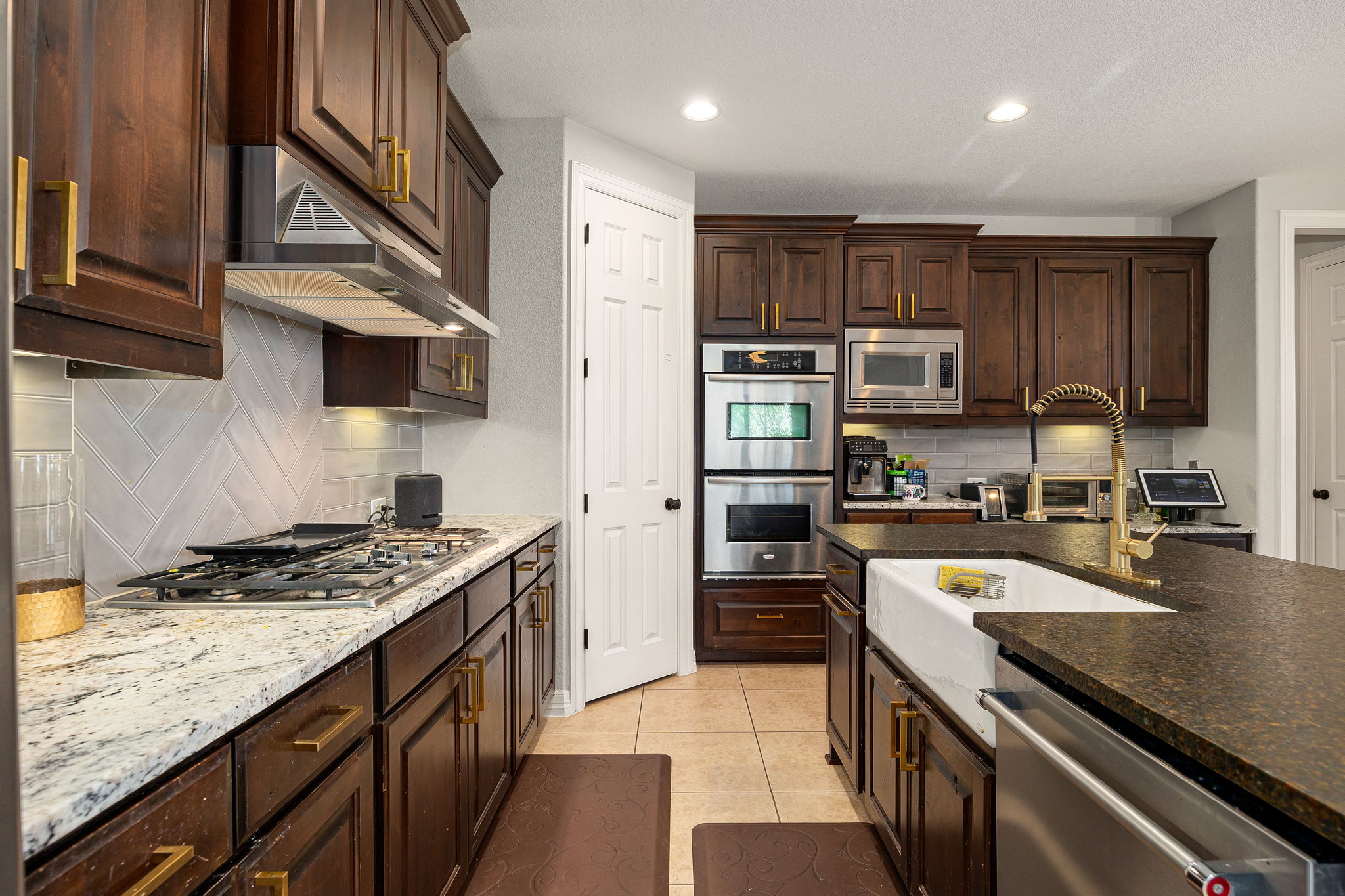 2201 Quarry Loop Leander, TX 78641 - Photo 10 of 40