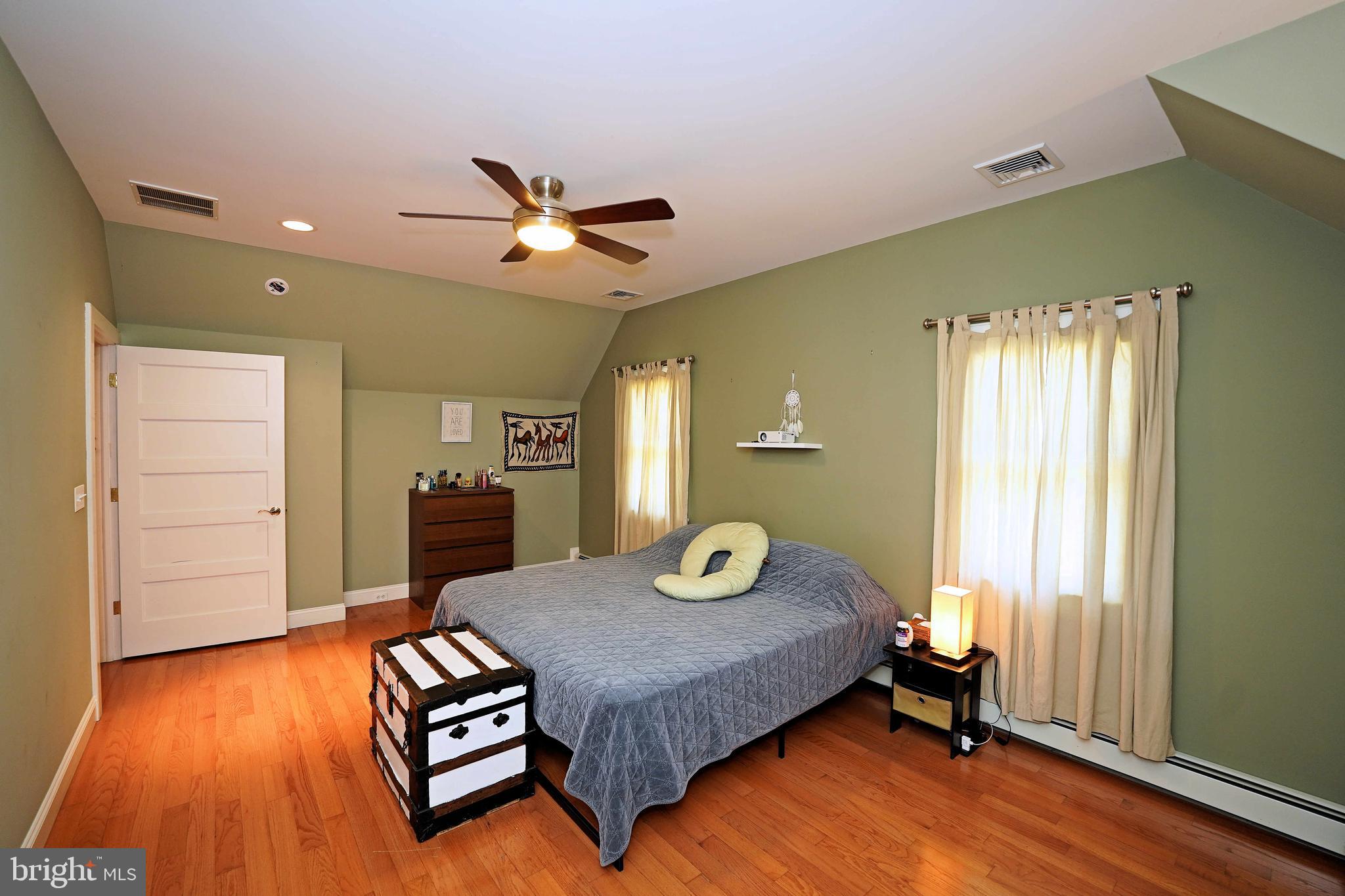 47 Diverty Road Pennington, NJ 08534 - Photo 29 of 54 Primary bedroom, ceiling fan