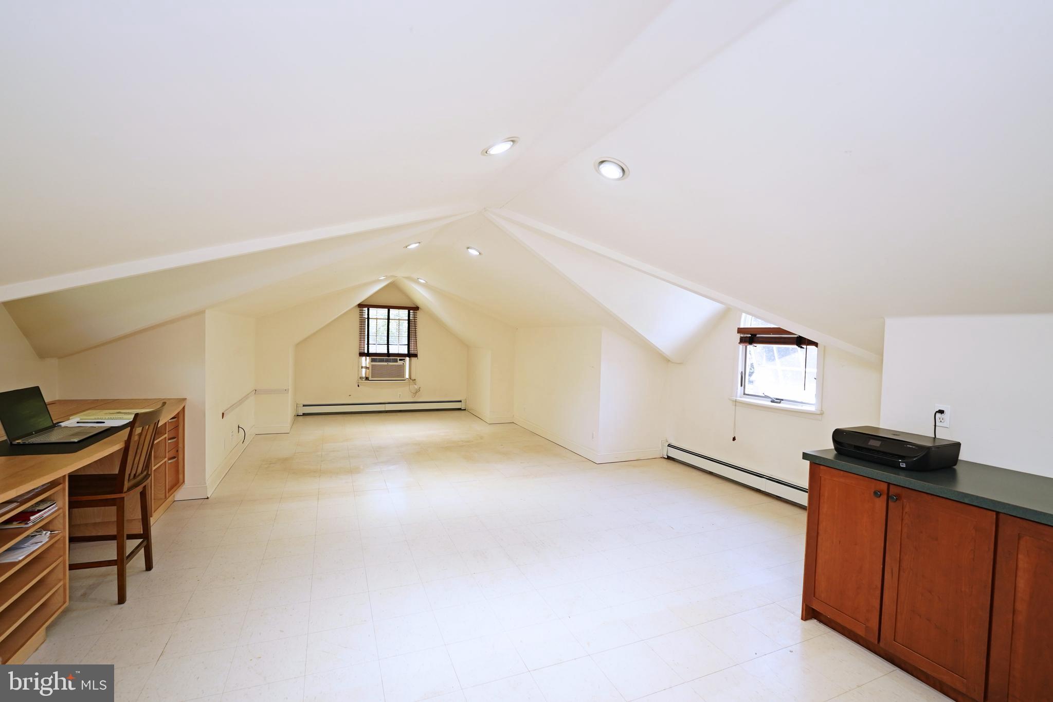 47 Diverty Road Pennington, NJ 08534 - Photo 41 of 54 Office over garage