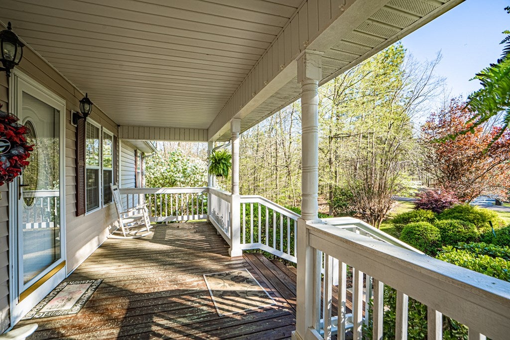 141 Parham Road Northwest Milledgeville, GA 31061 - Photo 5 of 47 Gallery Image 5