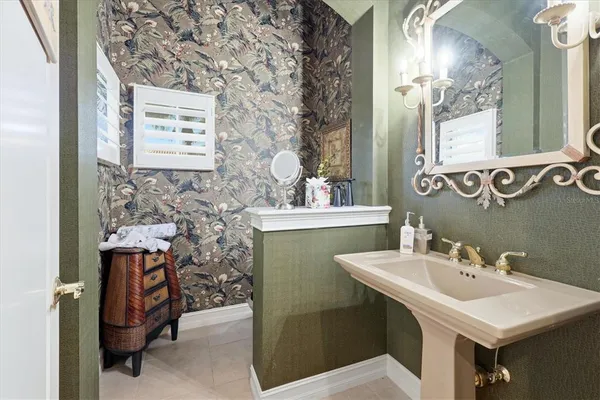 $10,995 | 1007 3rd Street East, Palmetto, FL 34221