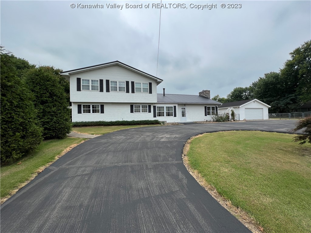 12039 Huntington Road Gallipolis Ferry, WV 25515 - Photo 2 of 49 Gallery Image 2