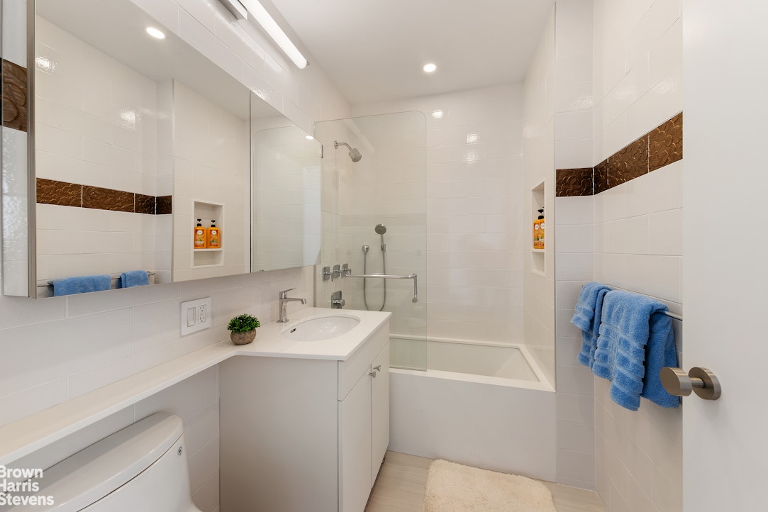 160 West 86th Street, Unit 10B Manhattan, NY 10024 - Photo 10 of 18